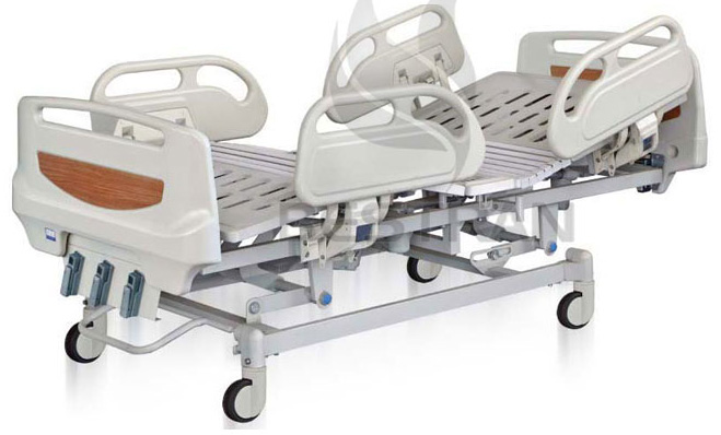 3-Crank Manual Hospital Bed